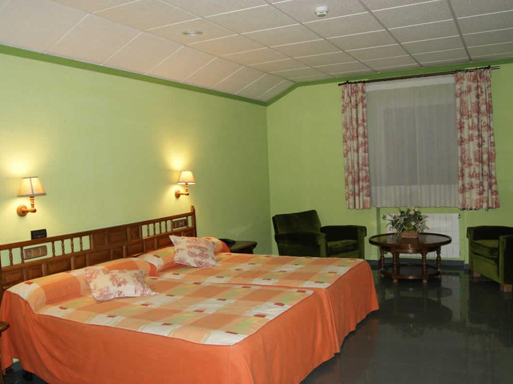 Real Hotel Гуардо Экстерьер фото