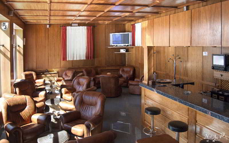 Real Hotel Гуардо Экстерьер фото